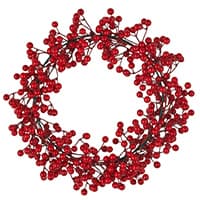 Runder Kranz aus roten Beeren, dicht an dicht gereiht, mit offenen Zwischenräumen, auf weißem Hintergrund