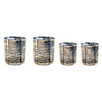 Vier unterschiedlich große, transparente Gläser mit dekorativem, dunklem Streifenmuster nebeneinander aufgereiht.