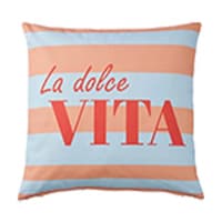 La dolce VITA – quadratisches Kissen mit breiten Querstreifen in Hellblau und Apricot
