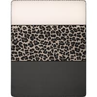 Decke mit drei Querstreifen in Beige, Leopardenmuster und dunklem Grau, von oben nach unten angeordnet