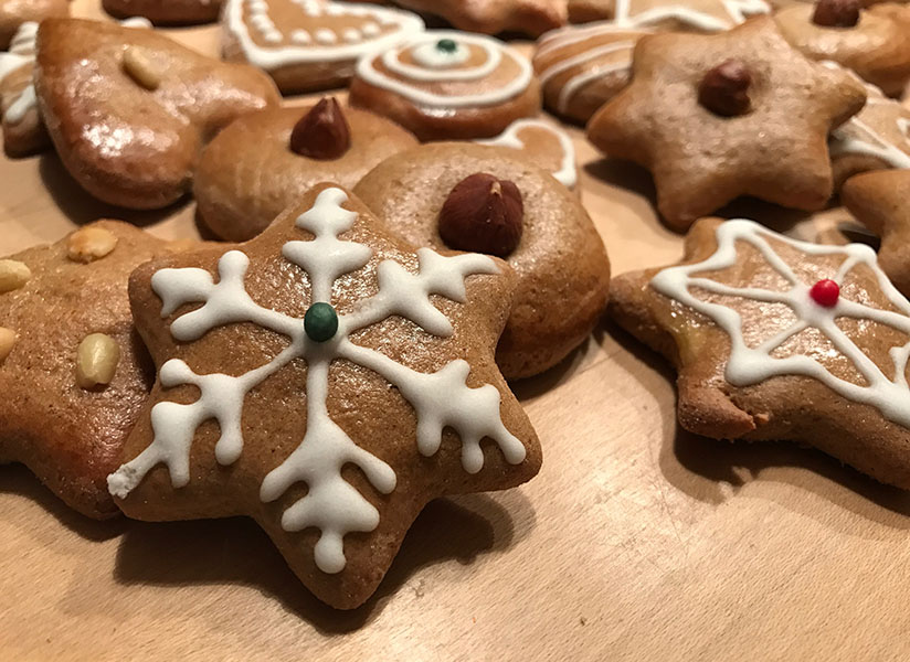 Lebkuchen mit Zuckerglasur: So gelingt das leckere Weihnachtsgebäck